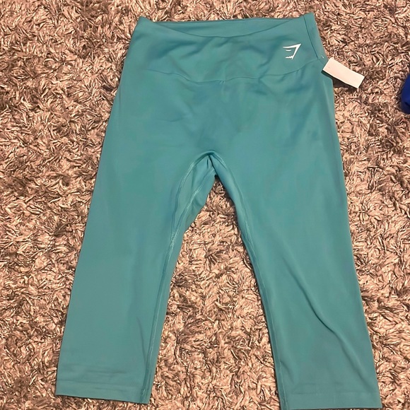 Faded blue Gymshark capris - Picture 1 of 4